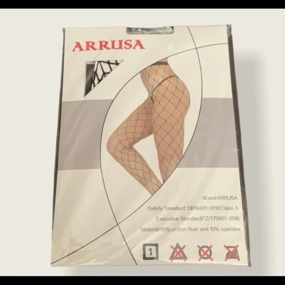 ARRUSA WOMANS BLACK FISHNET STOCKINGS